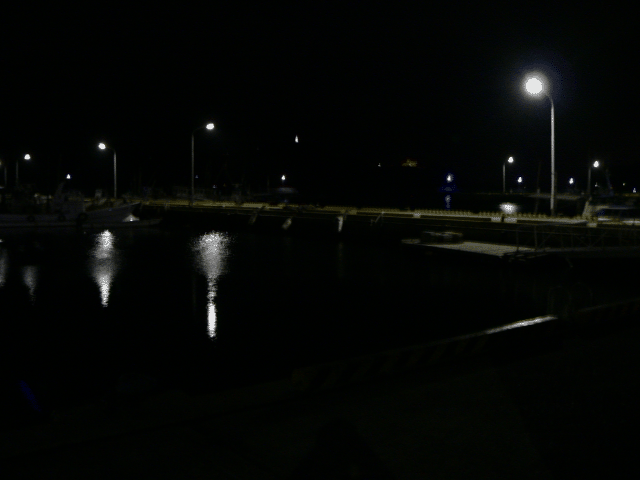 南あわじ市福良漁港湾内の夜景
